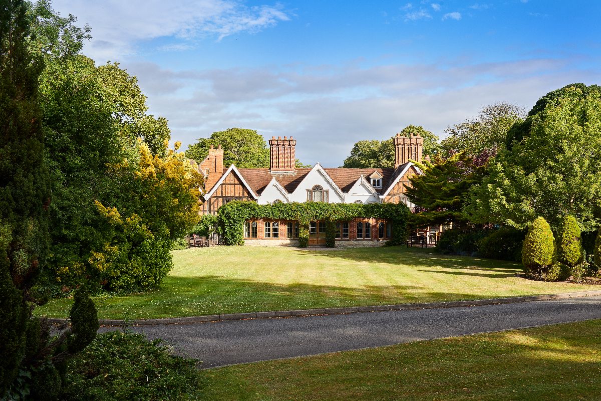 Gallery Item 12 for Macdonald Alveston Manor